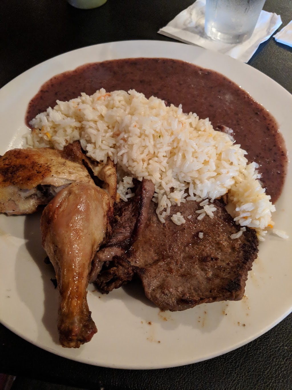 Pupuseria Mi Ranchito Restaurant | 614 Broadway, Kingston, NY 12401, USA | Phone: (845) 339-1910