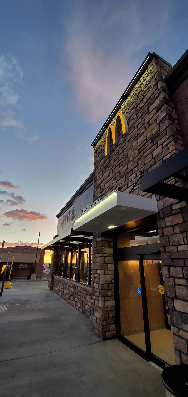 McDonalds | 1853 CO-7, Erie, CO 80516, USA | Phone: (720) 758-7915