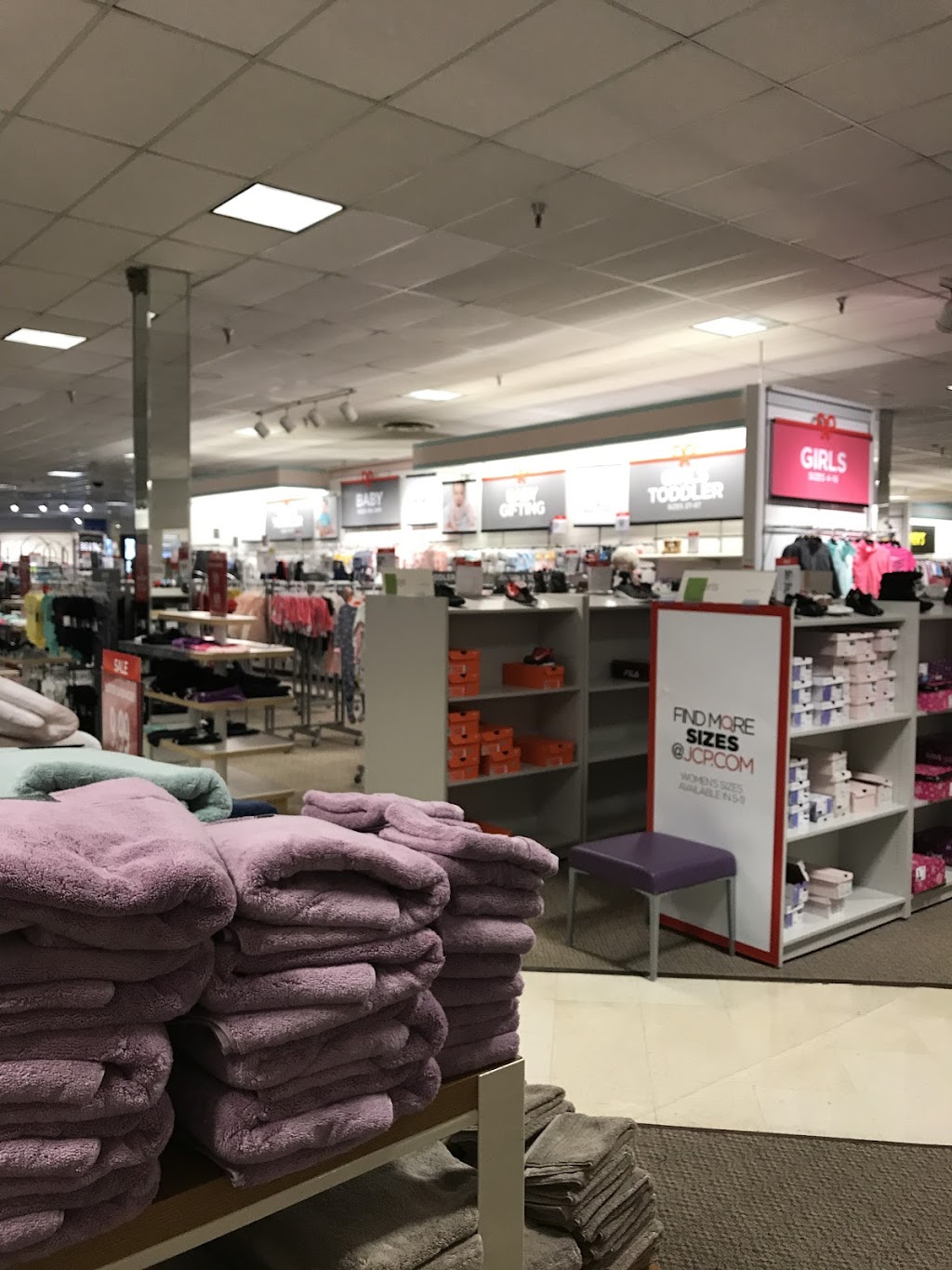 JCPenney | 1303 U.S. Hwy 127 S Ste 306, Frankfort, KY 40601, USA | Phone: (502) 875-1034
