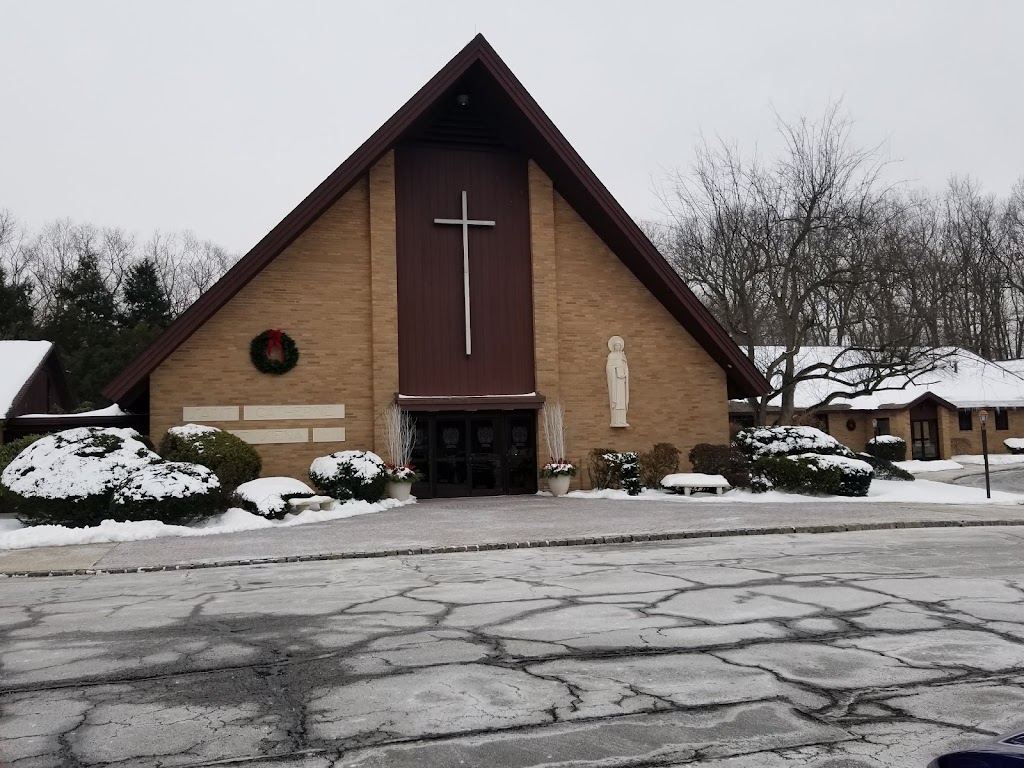 St Catherines Church | 10 N Pocono Rd, Mountain Lakes, NJ 07046, USA | Phone: (973) 334-7131