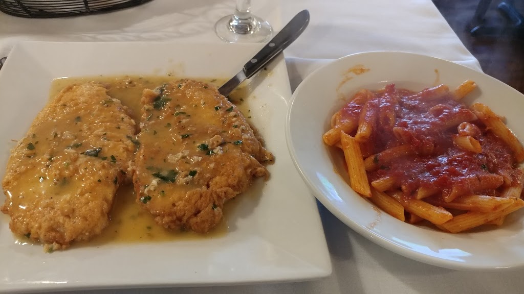 FRIENDLIER PIZZERIA & RISTORANTE | 1006 Railroad Ave, Woodmere, NY 11598, USA | Phone: (516) 569-5373