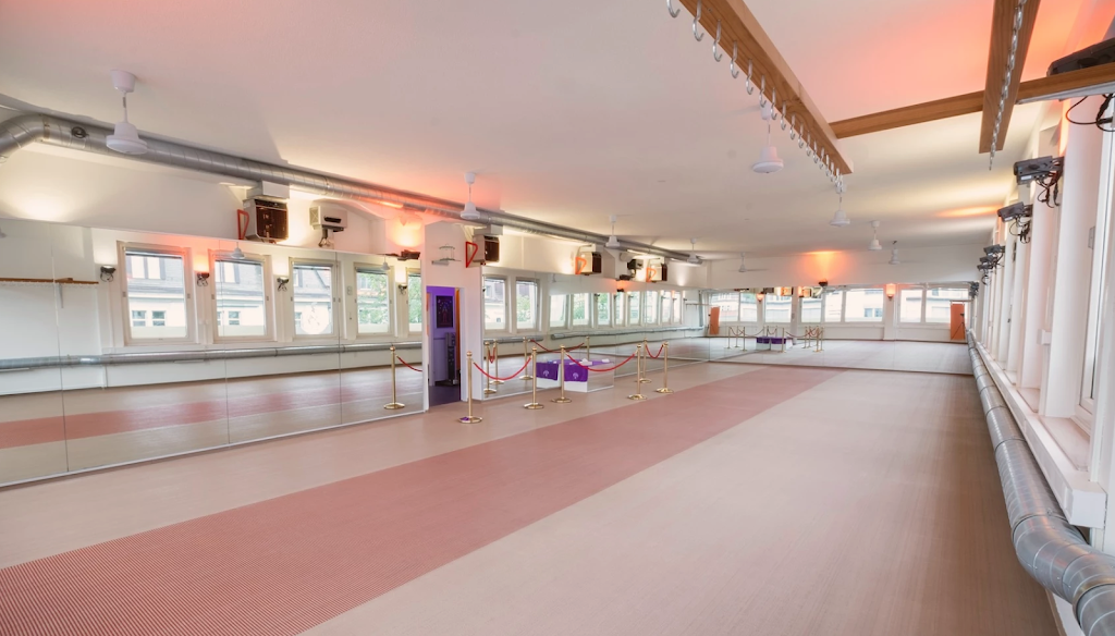 Bikram Yoga Zurich | Grüngasse 21, 8004 Zürich, Switzerland | Phone: 043 243 35 80