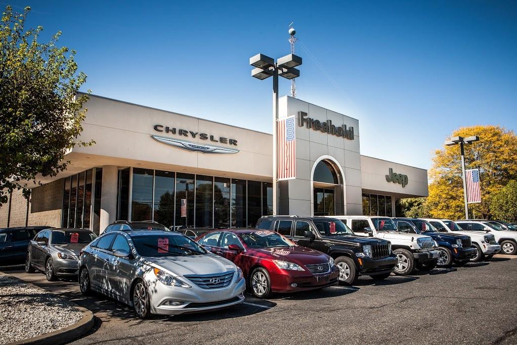 Freehold Chrysler & Jeep | 4304 US-9, Freehold Township, NJ 07728, USA | Phone: (732) 780-2900