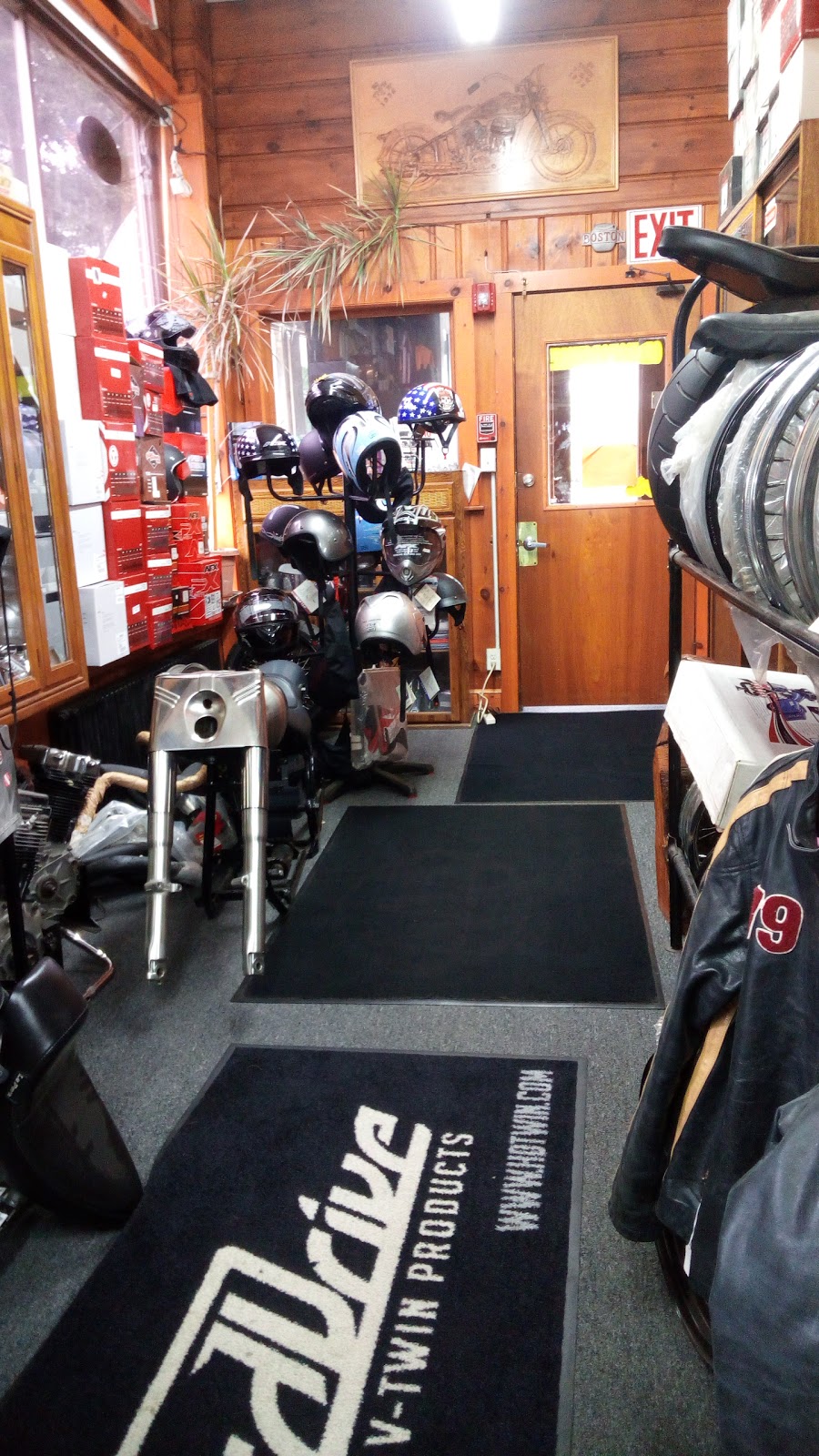 G P Motorcycle Supply | 420 Broadway # 1, Malden, MA 02148, USA | Phone: (781) 321-8877