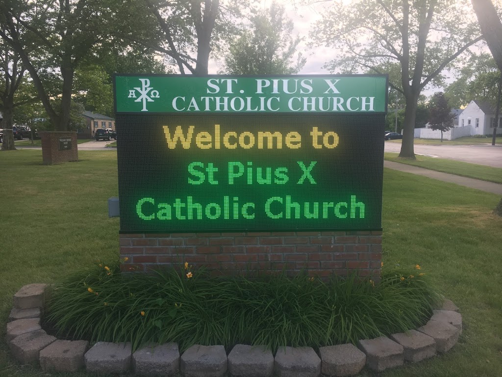 St Pius X Catholic Church | 14101 Superior St & Longtin st, 14101 Superior St, Southgate, MI 48195, USA | Phone: (734) 285-1100