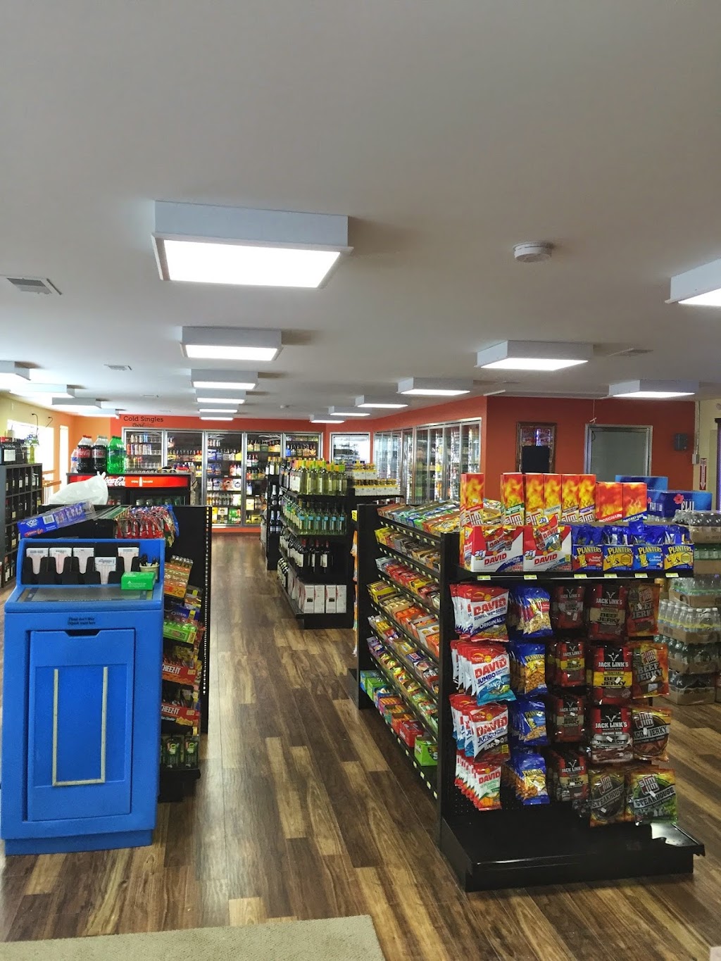 One Stop Convenience | 76 Holliston St, Medway, MA 02053, USA | Phone: (508) 533-3810