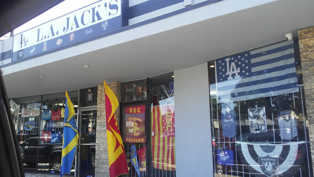 LA Jacks | 13208 Whittier Blvd, Whittier, CA 90602, USA | Phone: (562) 464-0106