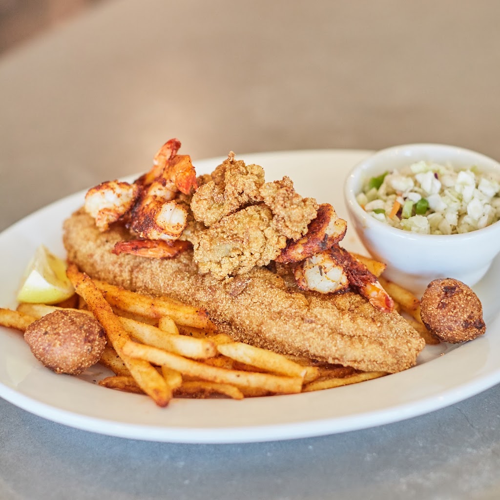 Fish City Grill | 225 E Renfro St Ste 117, Burleson, TX 76028, USA | Phone: (682) 250-4757