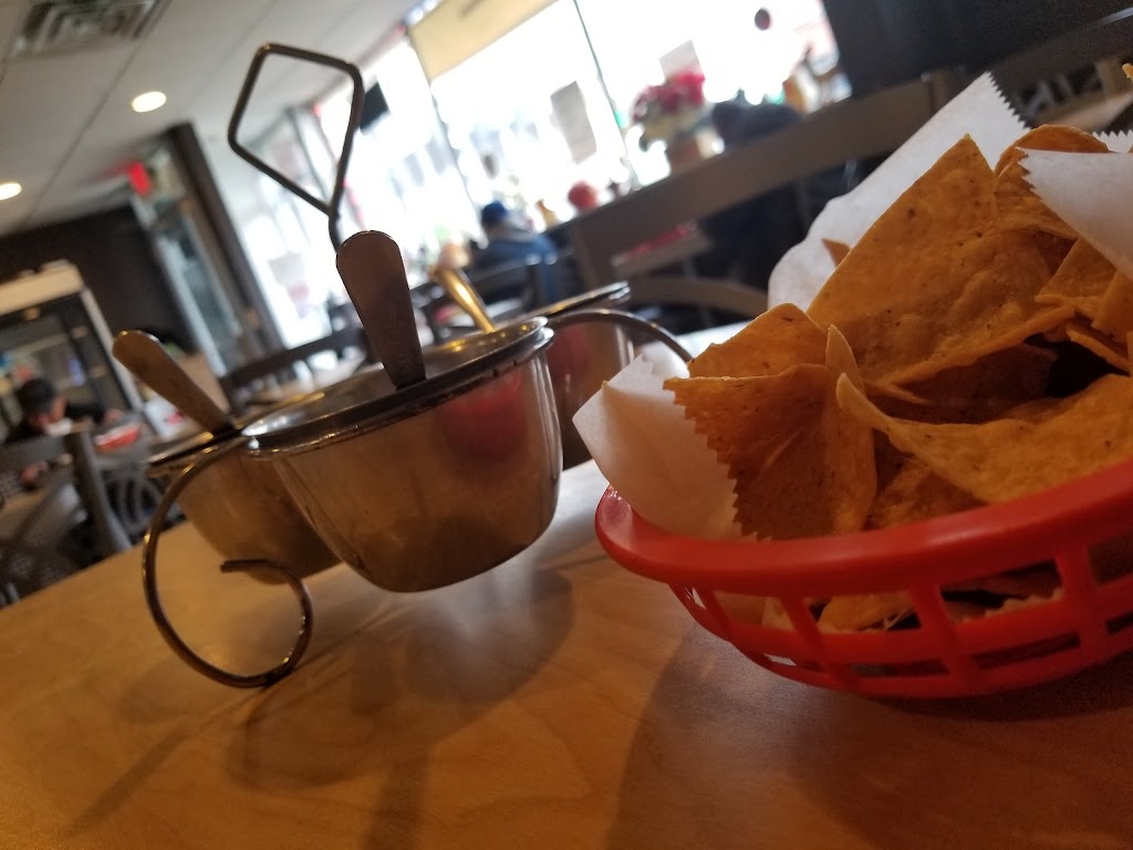 La Piri Tacos Taqueria | 6102 W Diversey Ave, Chicago, IL 60639, USA | Phone: (773) 887-5814