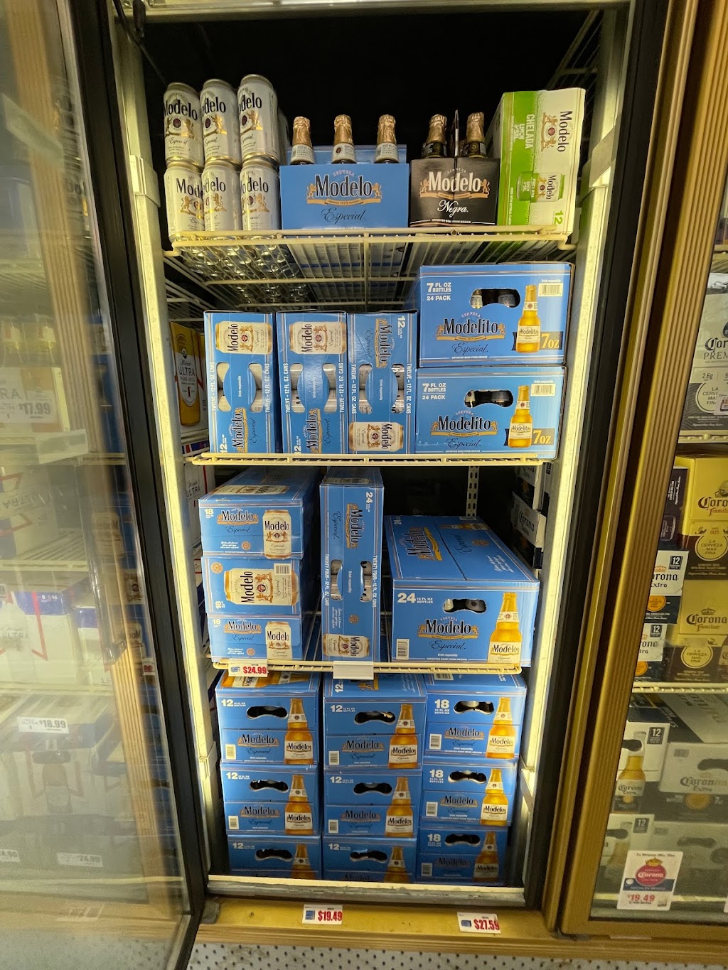 STOP AND SHOP 2 | 401 E Pioneer Dr, Irving, TX 75061, USA | Phone: (972) 554-8462