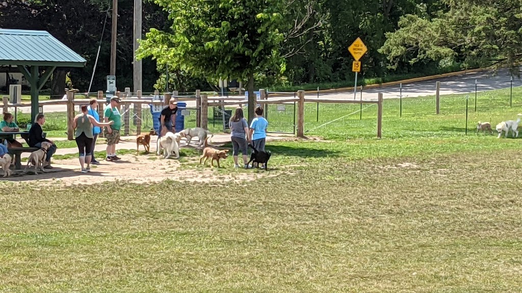 Liston Dog Park | 702 Hill St, Baraboo, WI 53913, USA | Phone: (608) 355-2760