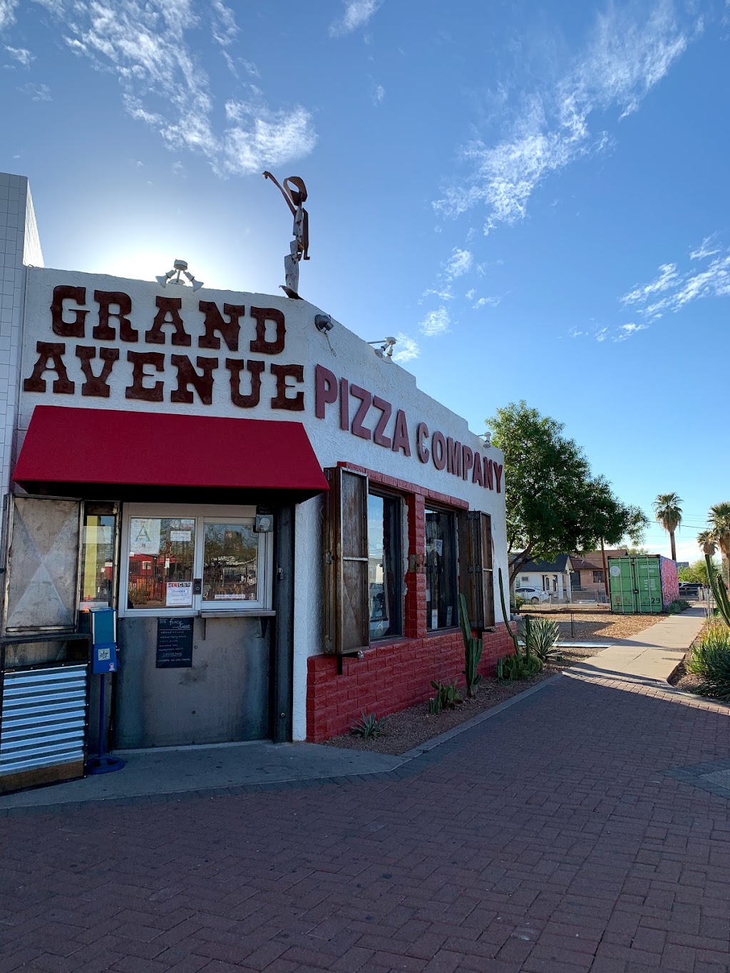 Grand Avenue Pizza Company | 1031 NW Grand Ave, Phoenix, AZ 85007, USA | Phone: (602) 253-6107