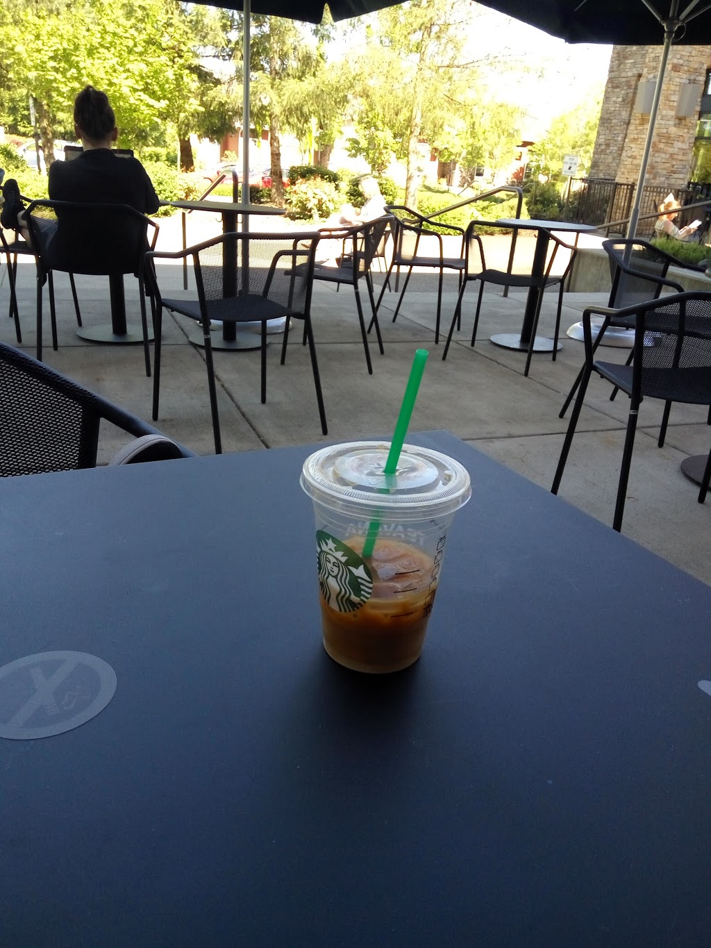 Starbucks | 23515 NE Novelty Hill Rd D312, Redmond, WA 98053, USA | Phone: (425) 868-4831