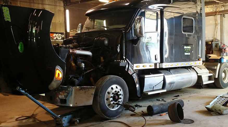 DI Auto, Truck & Diesel Repair | 4263 Boulder Hwy unit 2, Las Vegas, NV 89121, USA | Phone: (702) 734-8712