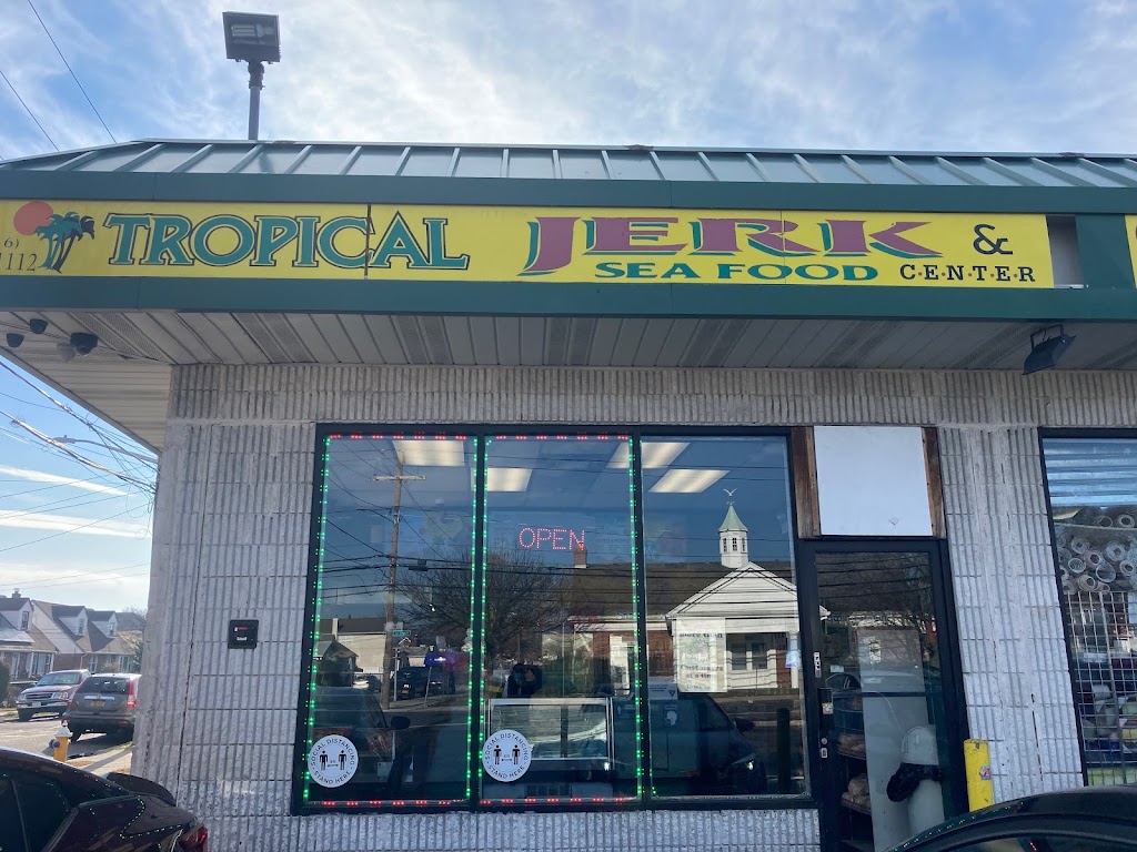 Tropical Jerk & Seafood Center | 932 Front St, Uniondale, NY 11553, USA | Phone: (516) 292-1112