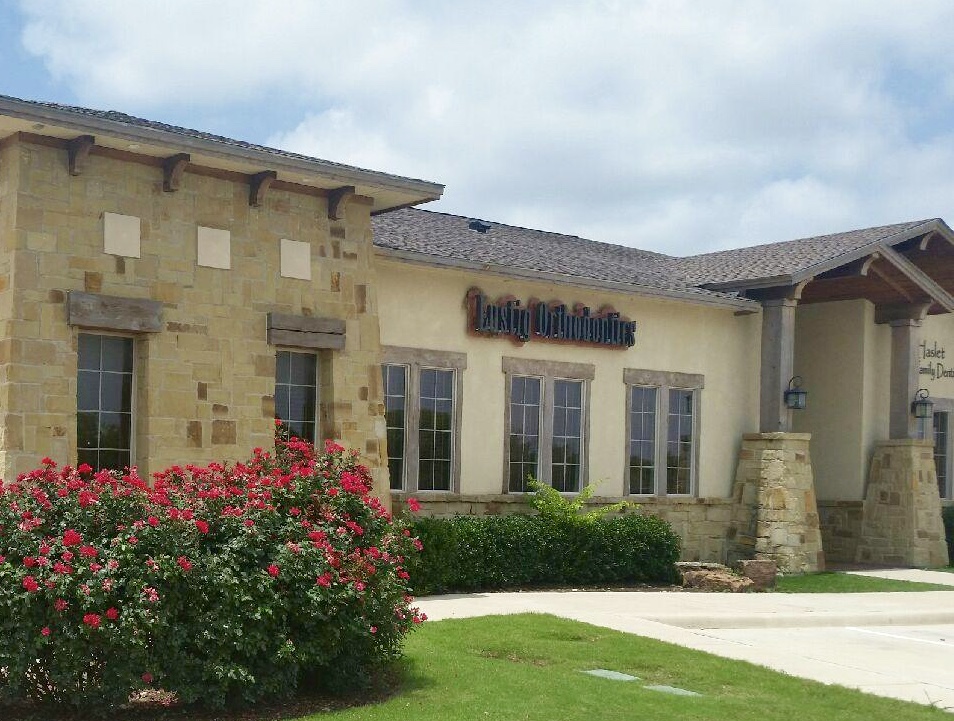 Lustig & Young Orthodontics | 570 FM156 #200, Haslet, TX 76052 | Phone: (817) 514-1717