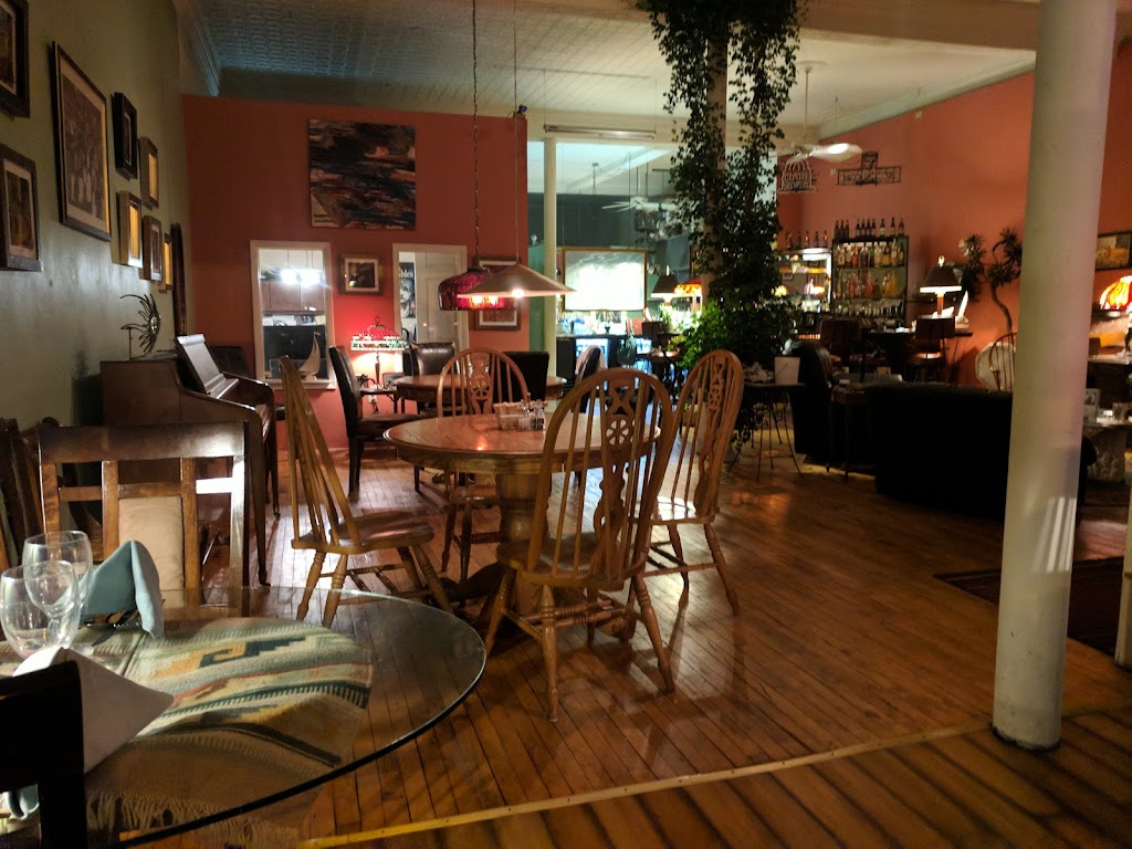 Wall Street Gallery & Bistro | 14 Brodhead St, Mazomanie, WI 53560, USA | Phone: (608) 576-6694