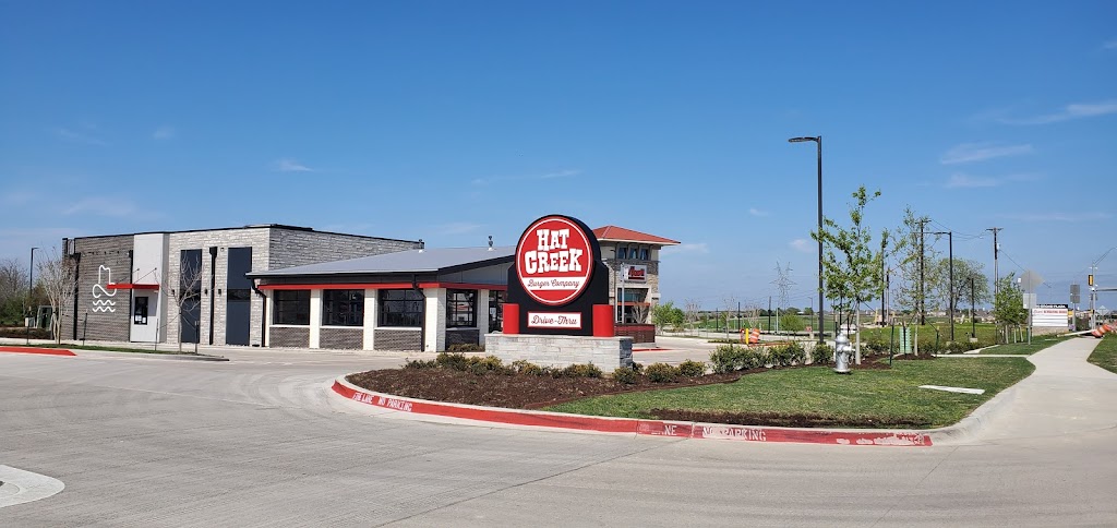 Hat Creek Burger Company | 3321 E Broad St, Mansfield, TX 76063, USA | Phone: (817) 405-2979