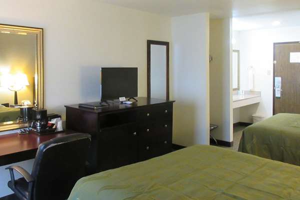 Quality Inn | 3815 CO-119, Longmont, CO 80504, USA | Phone: (303) 776-8700