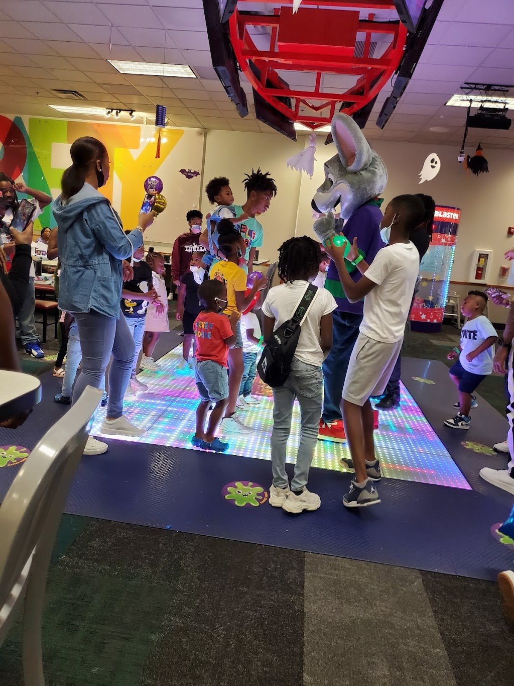 Chuck E. Cheese | 786 Glynn St N, Fayetteville, GA 30214, USA | Phone: (770) 461-7974