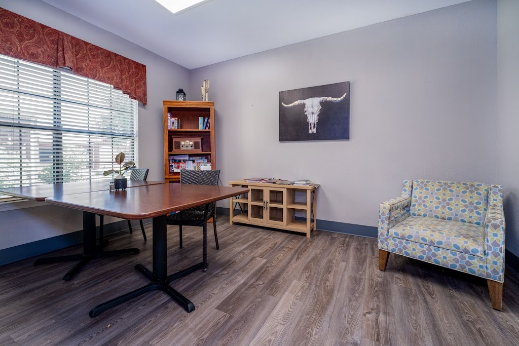 Bridgewater Memory Care | 900 Autumn Ridge Dr, Granbury, TX 76048, USA | Phone: (817) 573-7720