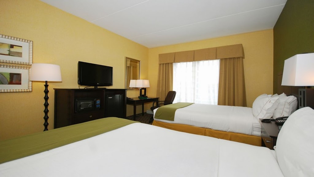 Kittanning Plaza Hotel | 13 Hilltop Plaza, Kittanning, PA 16201, USA | Phone: (724) 543-5200