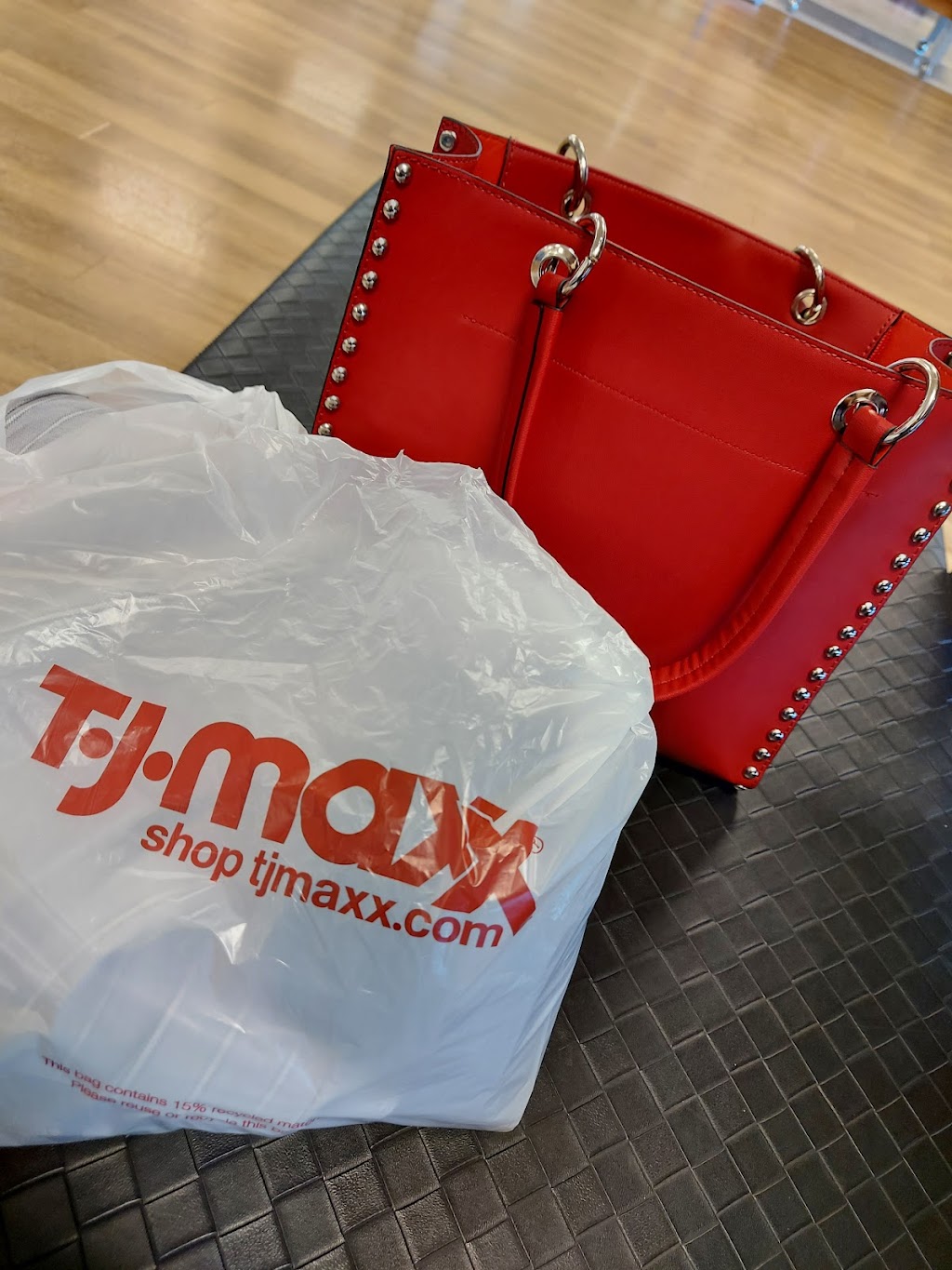 T.J. Maxx | 18749 S Nogales Hwy, Sahuarita, AZ 85629, USA | Phone: (520) 625-7484