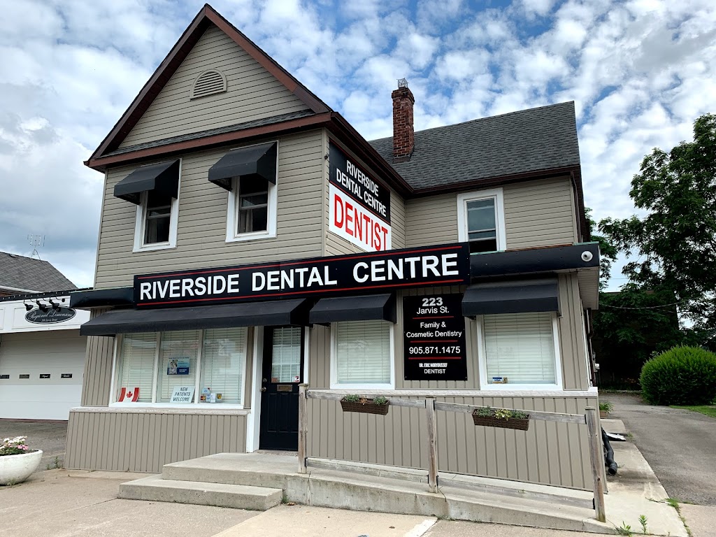 Riverside Dental Centre | 223 Jarvis St, Fort Erie, ON L2A 2S7, Canada | Phone: (905) 871-1475