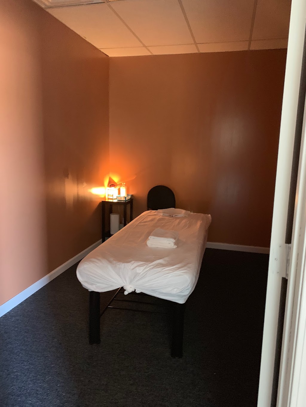 Reboot Massage & Wellness | 1914 S 4th St, Leavenworth, KS 66048, USA | Phone: (816) 462-7448