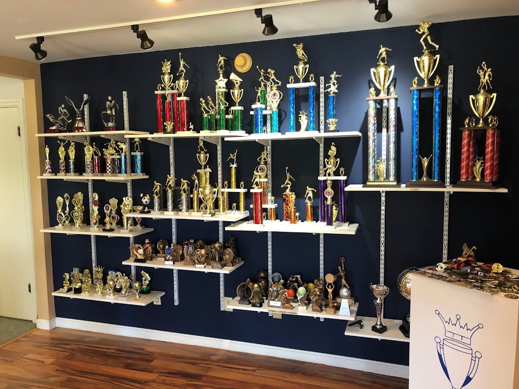 Crown Trophy | 685 Medina Rd, Medina, OH 44256, USA | Phone: (330) 725-8522