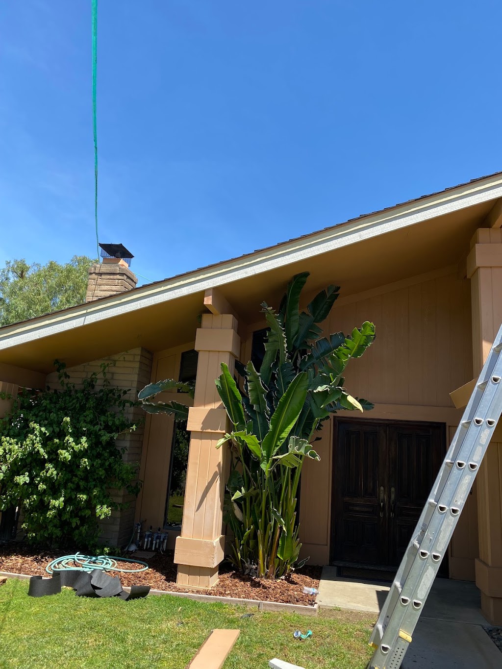 Alonsos Roofing | 1048 Barnes Cir, Woodland, CA 95776, USA | Phone: (530) 867-3431