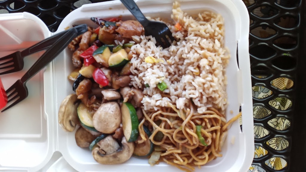 Panda Express | 921 N Dobson Rd, Mesa, AZ 85201, USA | Phone: (480) 834-3689