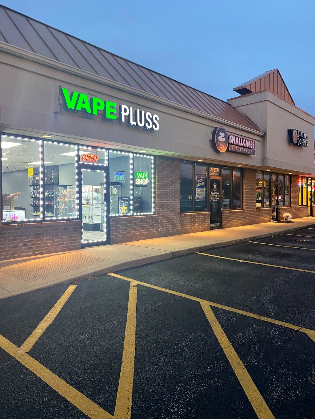 Vape Pluss | 5200 N Illinois St #108, Fairview Heights, IL 62208, USA | Phone: (618) 900-0607