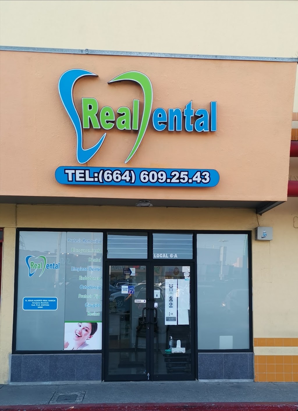 Real Dental Tijuana | Ignacio Manuel Altamirano 4567, Soler, 22530 Tijuana, B.C., Mexico | Phone: 664 609 2543