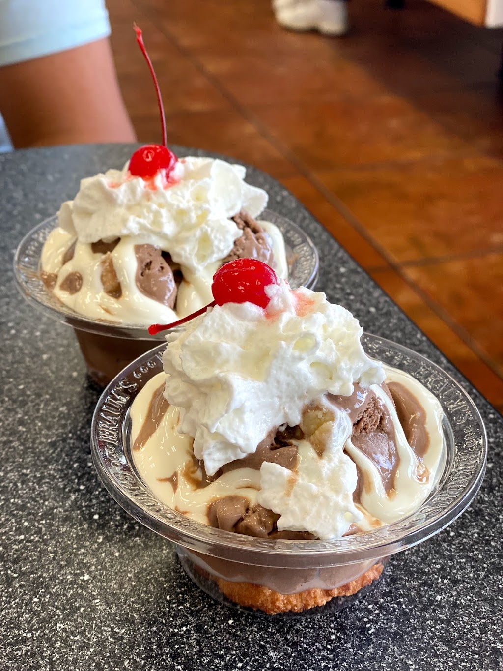 Braums Ice Cream & Dairy Store | 1711 Highway 157, North St, Mansfield, TX 76063, USA | Phone: (817) 473-1129