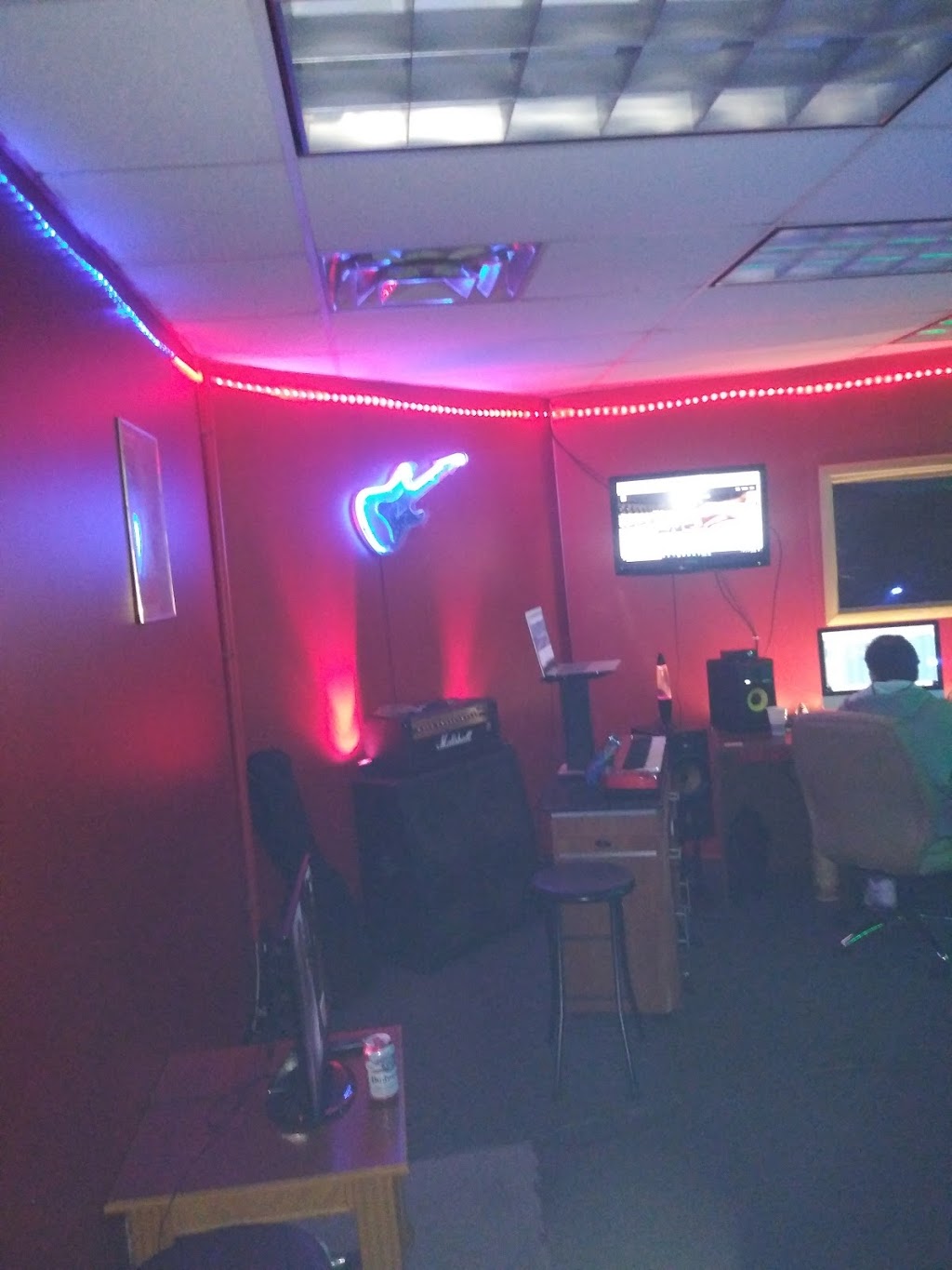 RG Productionz | 5637 Harris Hill Rd, Buffalo, NY 14221, USA | Phone: (716) 265-0050