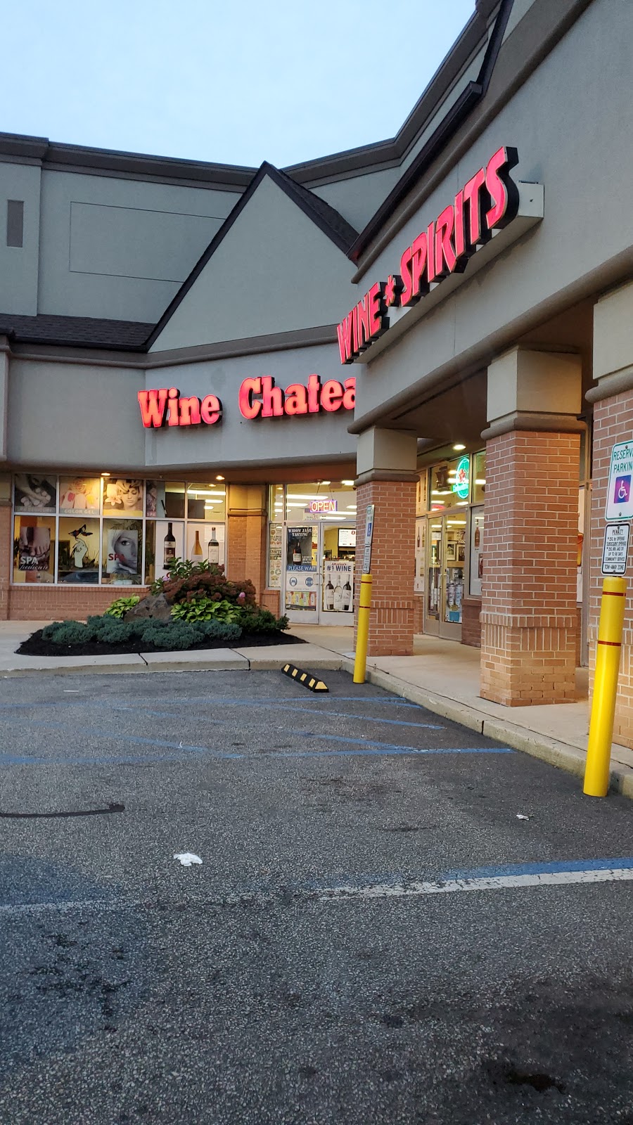 Wine Chateau Piscataway | 1380 Centennial Ave, Piscataway, NJ 08854, USA | Phone: (732) 465-0500