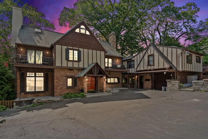 Hudson Valley Luxury Resorts | 303 S Broadway, Tarrytown, NY 10591, USA | Phone: (845) 605-7463