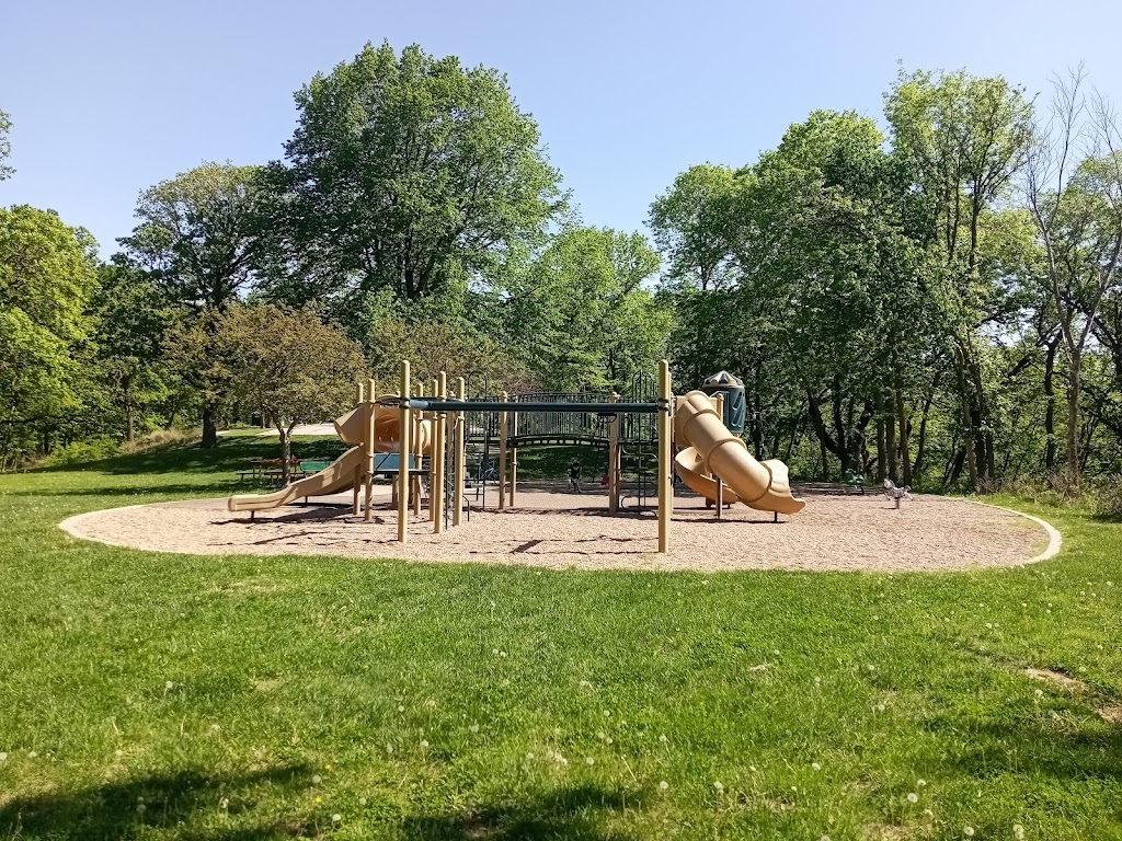 Fairmount Park Splash Pad | E Graham Ave & Park Entrance St, Council Bluffs, IA 51503 | Phone: (712) 328-4650