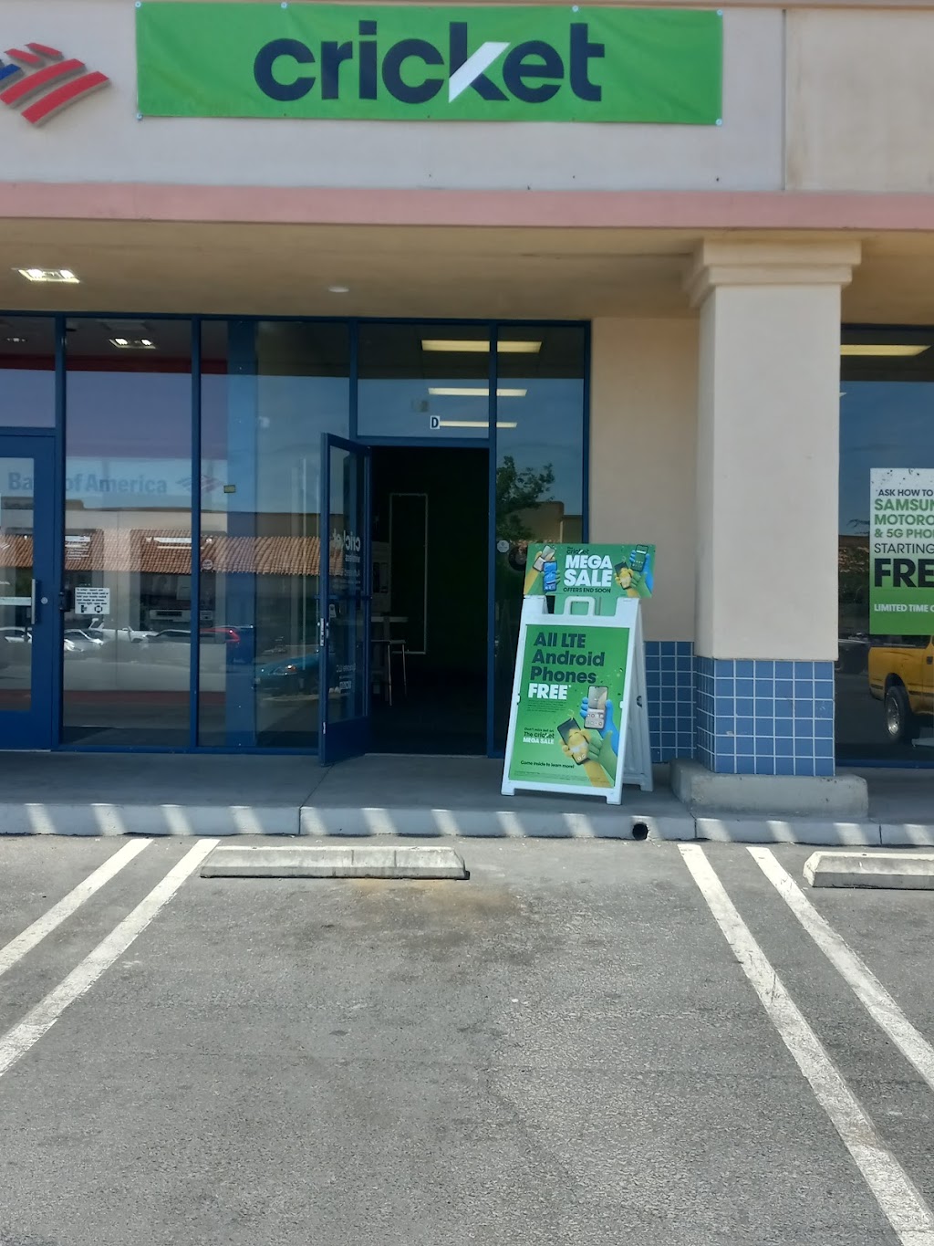 Cricket Wireless Authorized Retailer | 20226 CA-18 Ste D, Apple Valley, CA 92307, USA | Phone: (760) 900-5923