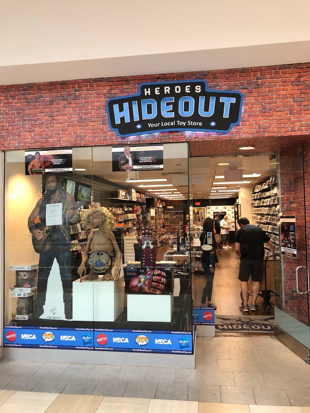 Heroes Hideout | 131 Colonie Center, Albany, NY 12205, USA | Phone: (518) 928-6262