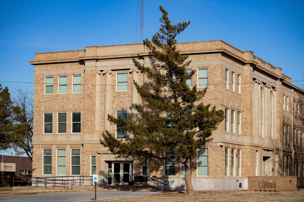 Terry County Courthouse | 500 W Main St, Brownfield, TX 79316, USA | Phone: (806) 637-4202