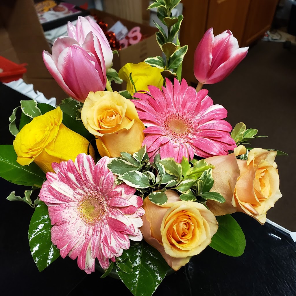 Belinda Florist | 3240 Tidewater Dr, Norfolk, VA 23509, USA | Phone: (757) 724-2199