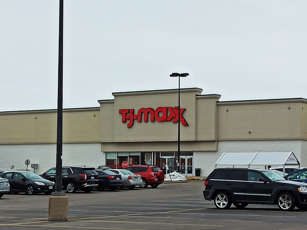 T.J. Maxx | 2900 Deerfield Dr, Janesville, WI 53546, USA | Phone: (608) 758-2708