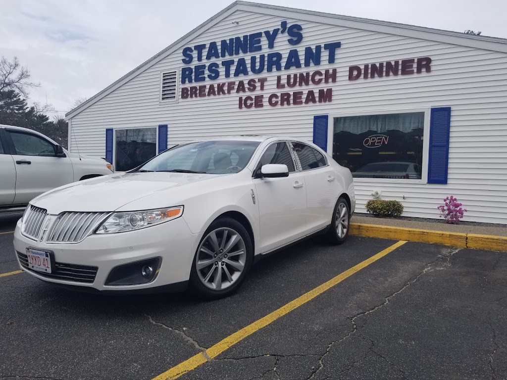 Stanneys Ice Cream & Sandwich | 300 Union St, Holbrook, MA 02343, USA | Phone: (781) 767-1210