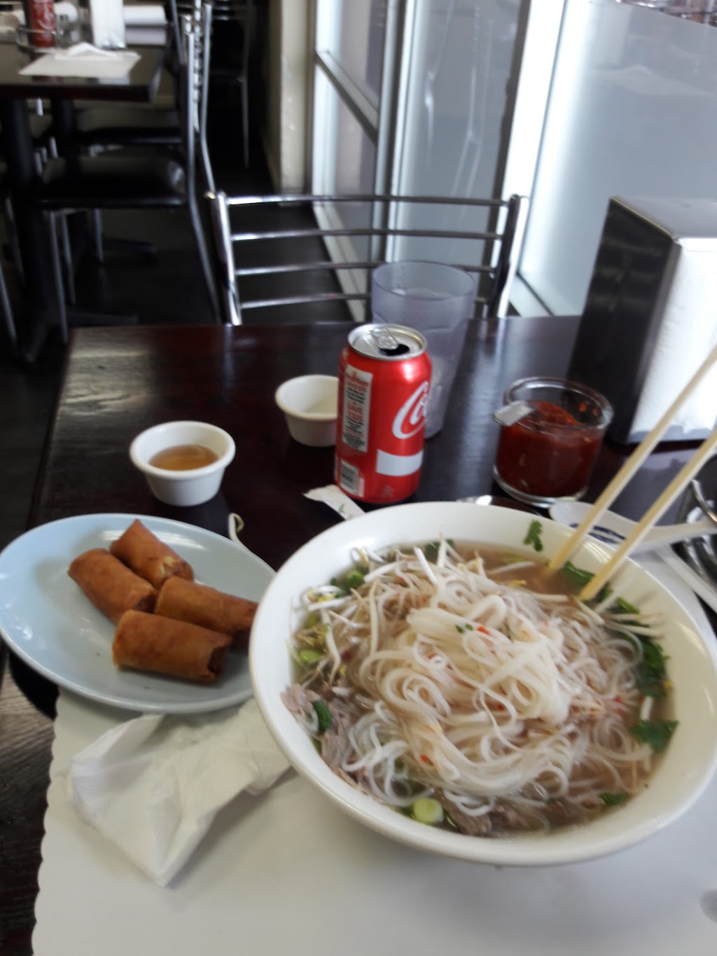 Phở Saigon Noodle & Grill | 1753 S Hill St, Los Angeles, CA 90015, USA | Phone: (213) 746-0746