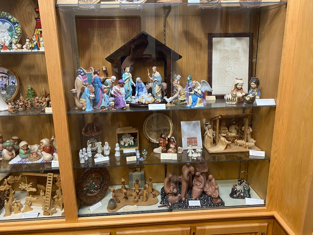Bethlehem Cave and Nativity Museum | 2425 Myersville Rd, Akron, OH 44312 | Phone: (330) 699-5086