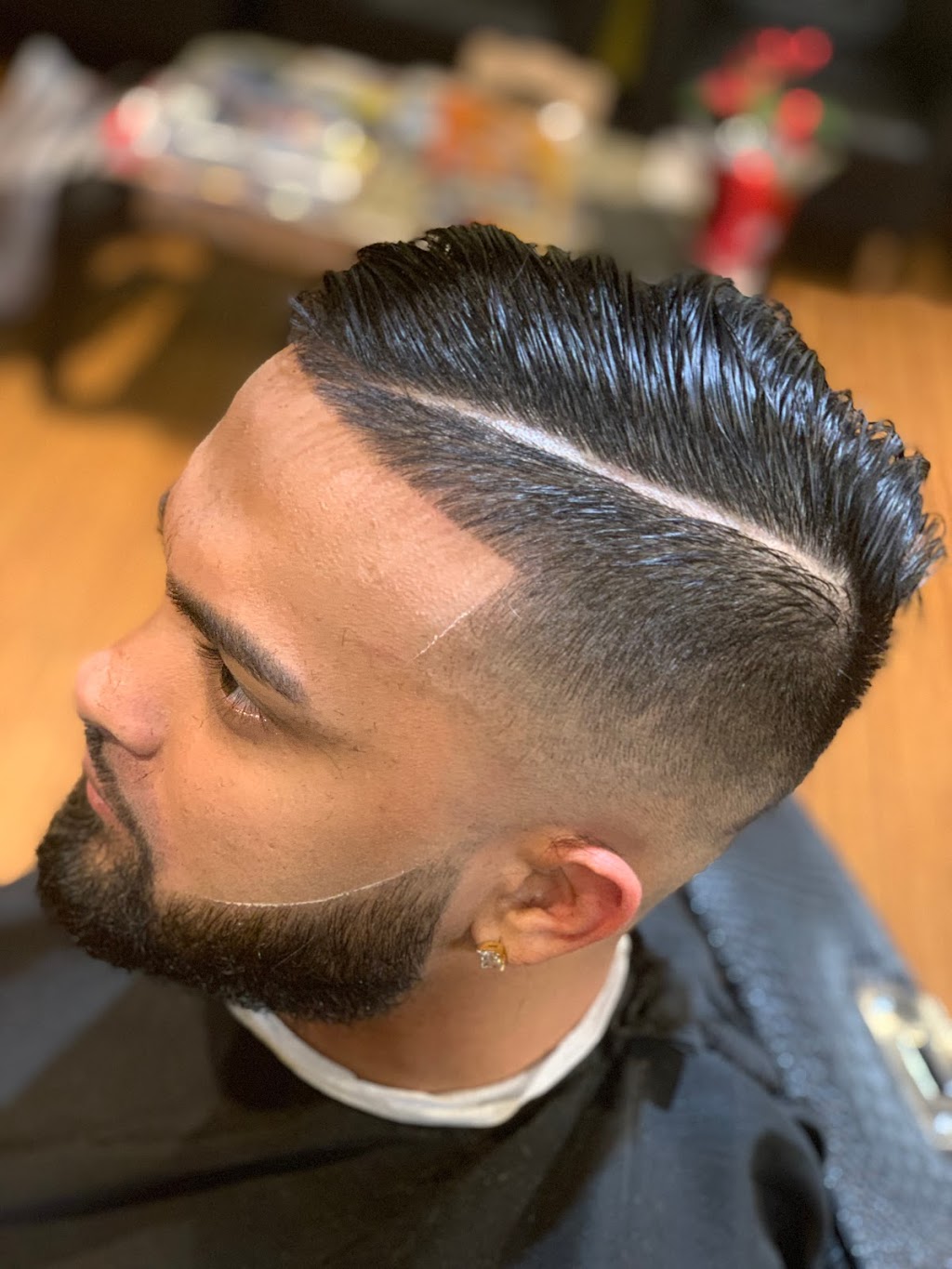 Christophers Barber Studio Too | 5485 Harpers Farm Rd Suite B, Columbia, MD 21044, USA | Phone: (443) 542-2270