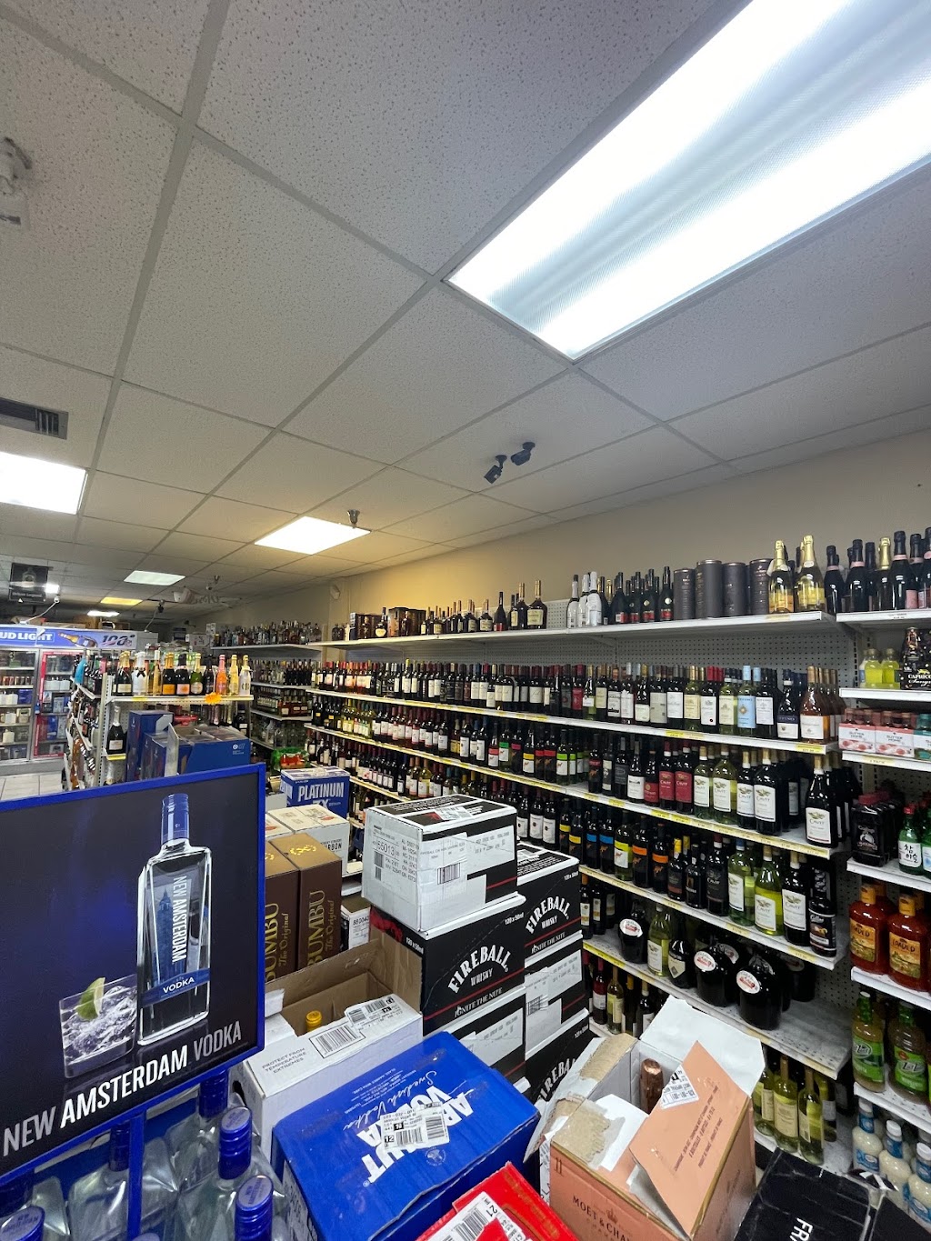 Southrock Discount Liquors | 2456 FL-7, Margate, FL 33063, USA | Phone: (954) 979-8228