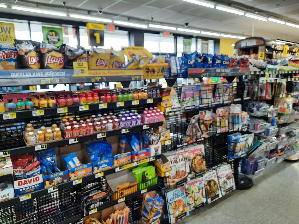 Dollar General | 886 W Liberty St, Hubbard, OH 44425, USA | Phone: (234) 256-0939